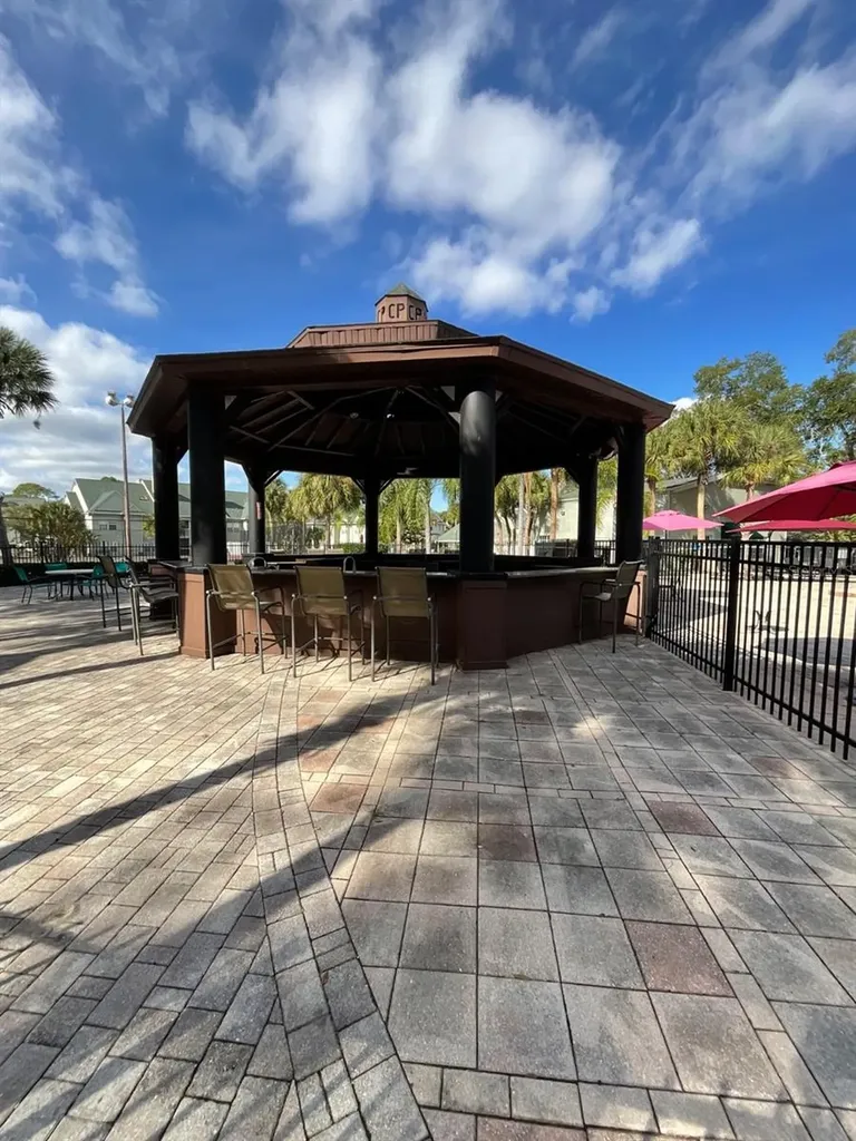 6148 Westgate Drive Orlando FL 32835