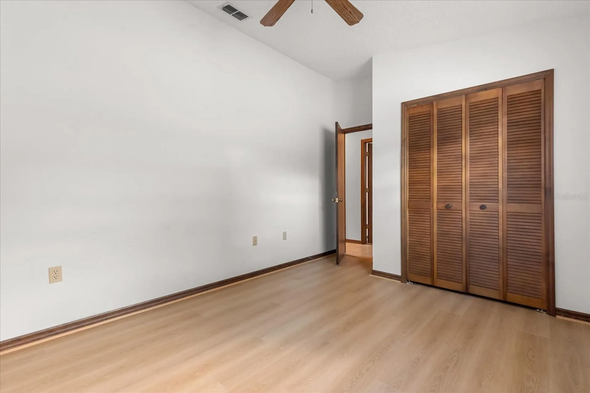 2483 Islander Court Palm Harbor FL 34683