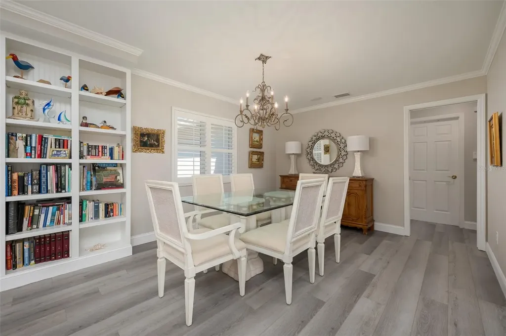 548 Gunwale Lane Longboat Key FL 34228