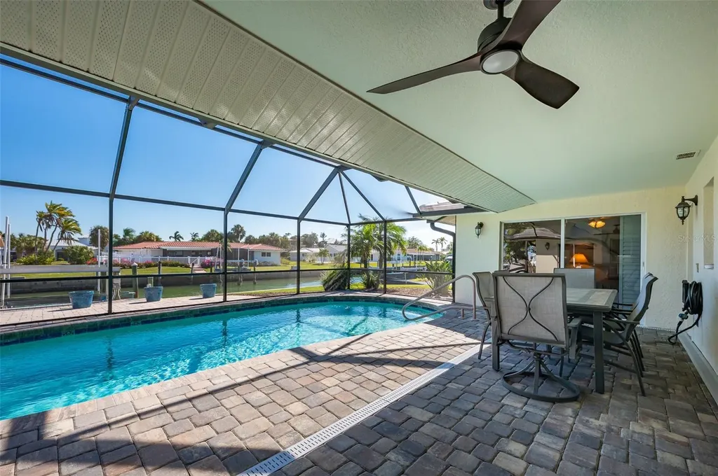 548 Gunwale Lane Longboat Key FL 34228