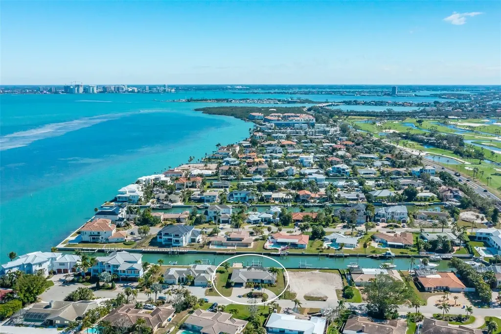 548 Gunwale Lane Longboat Key FL 34228