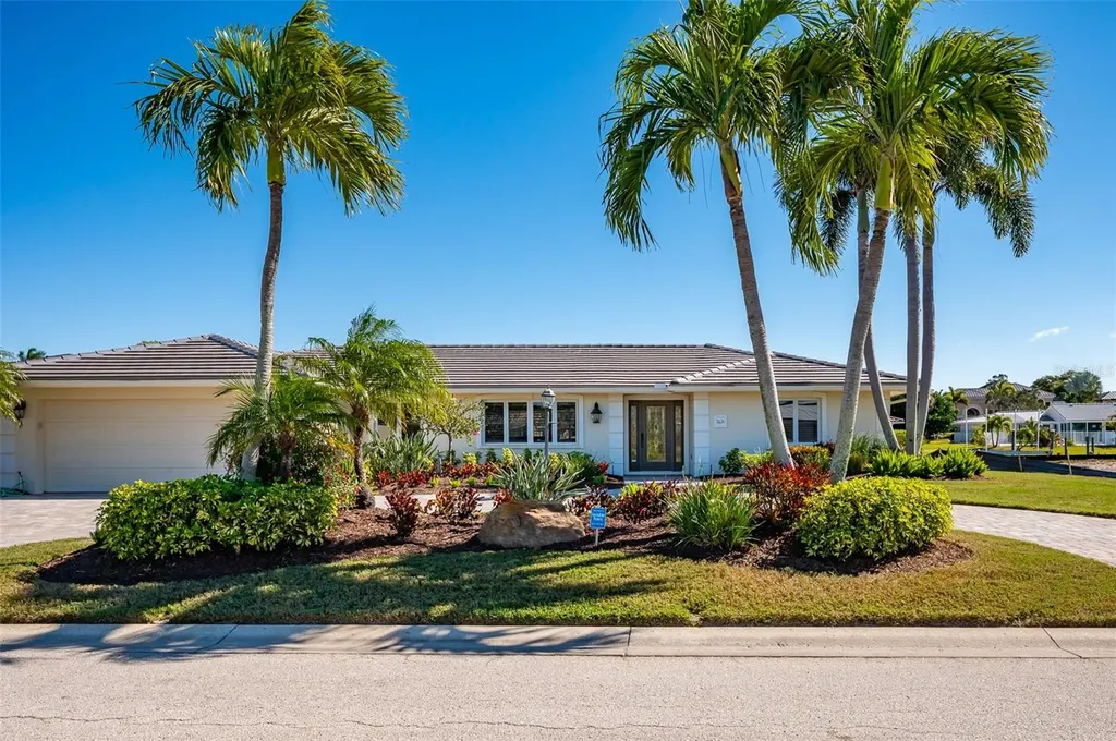 548 Gunwale Lane Longboat Key FL 34228
