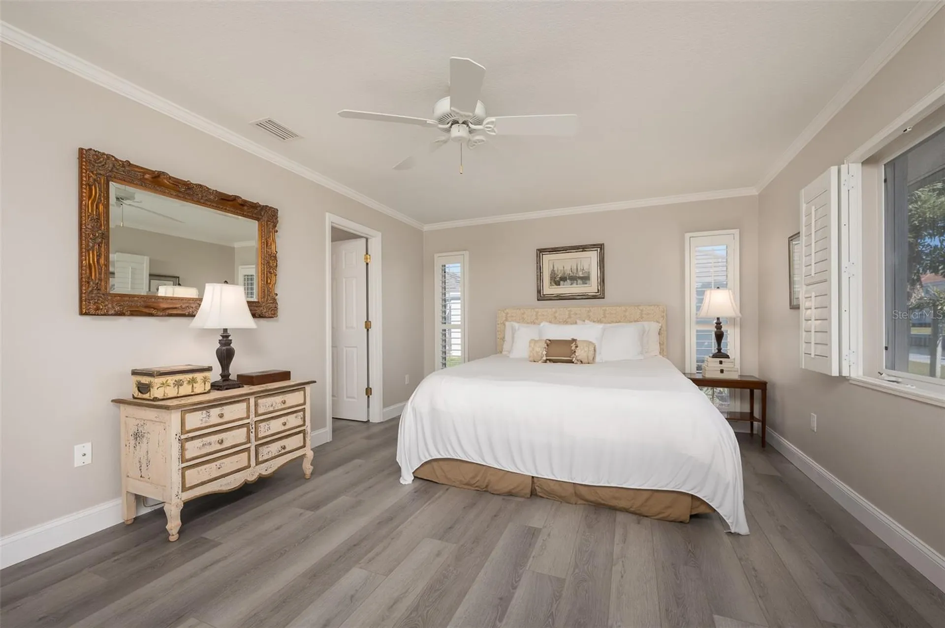 548 Gunwale Lane Longboat Key FL 34228