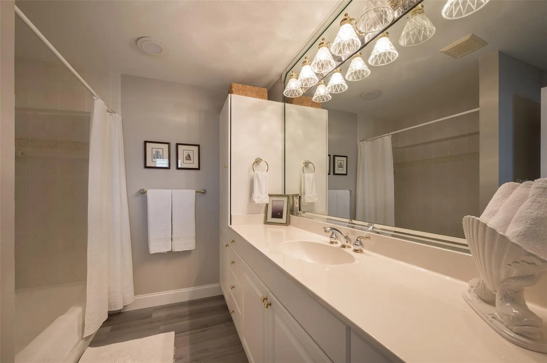 548 Gunwale Lane Longboat Key FL 34228