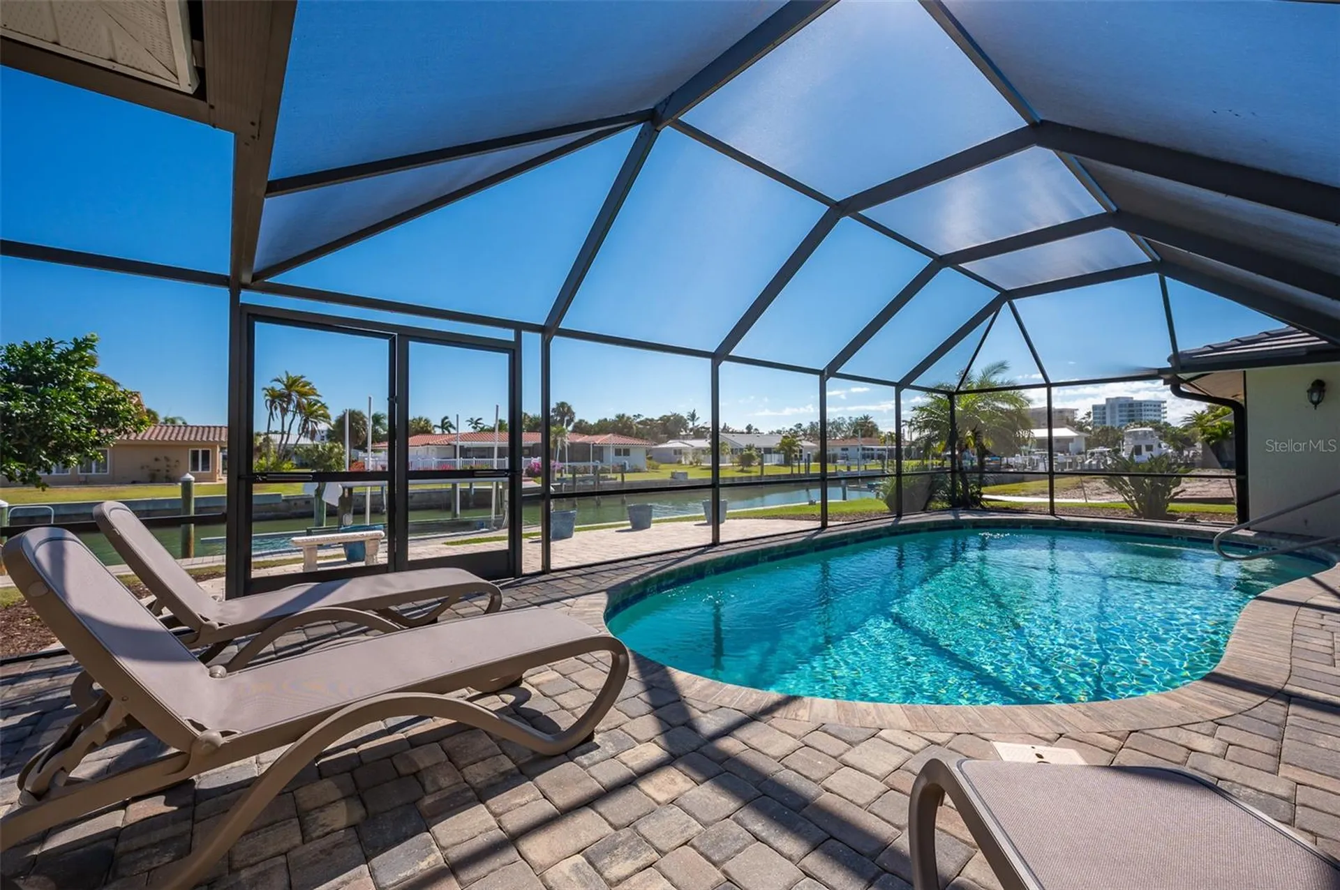 548 Gunwale Lane Longboat Key FL 34228