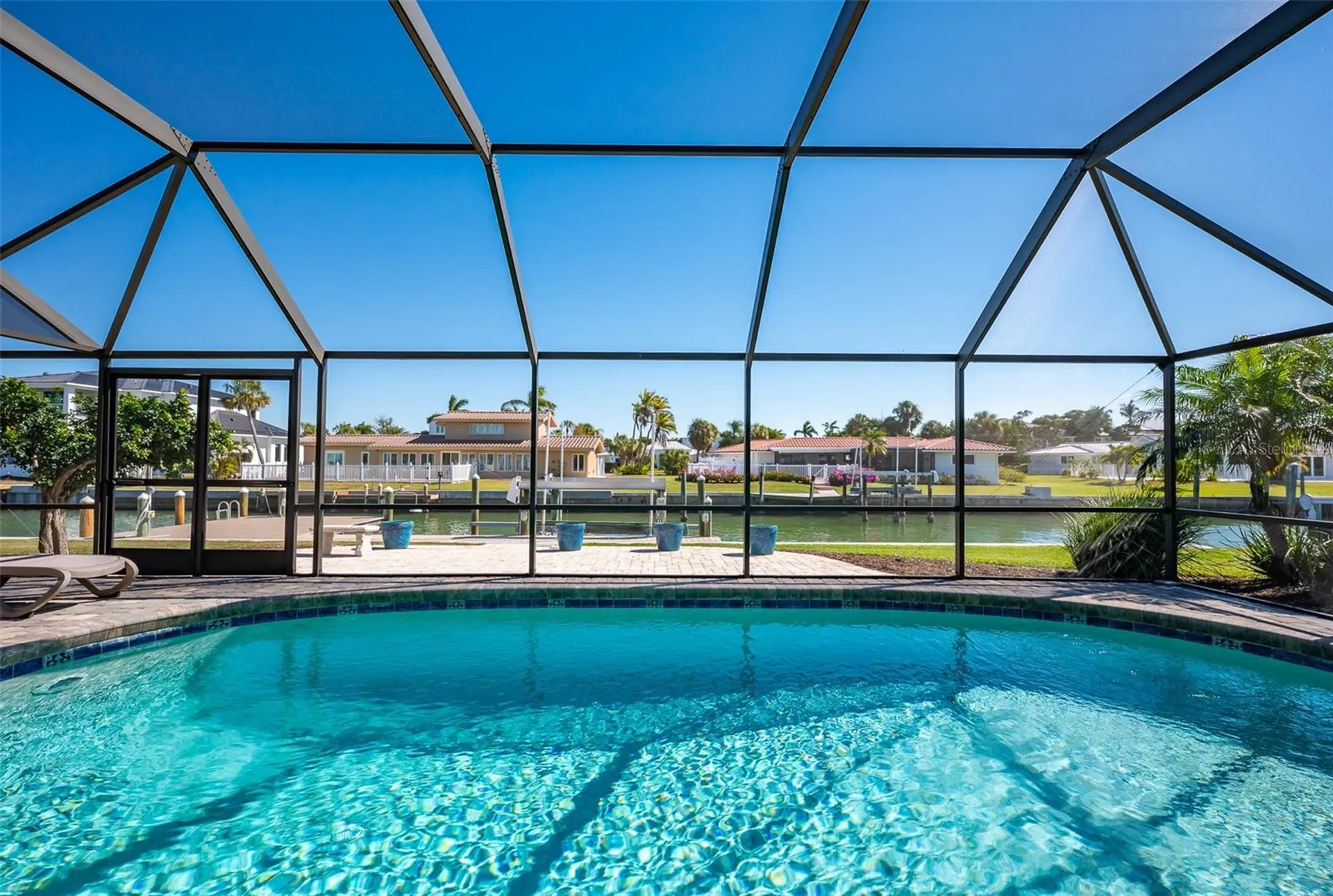 548 Gunwale Lane Longboat Key FL 34228