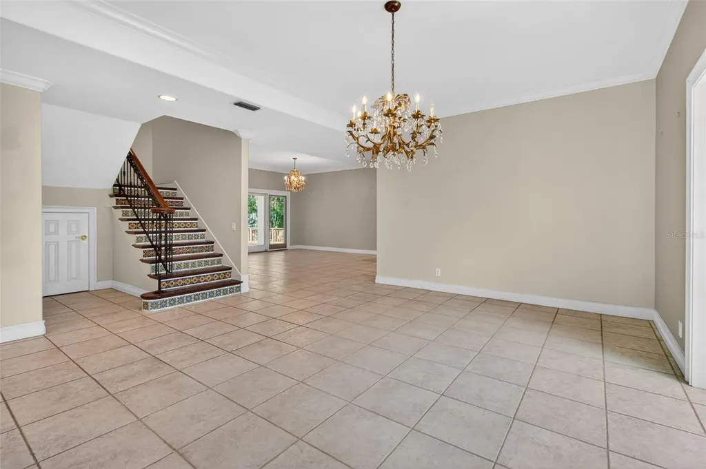 1100 Tortuga Circle NE St Petersburg FL 33702