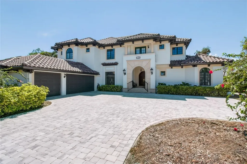 1100 Tortuga Circle NE St Petersburg FL 33702