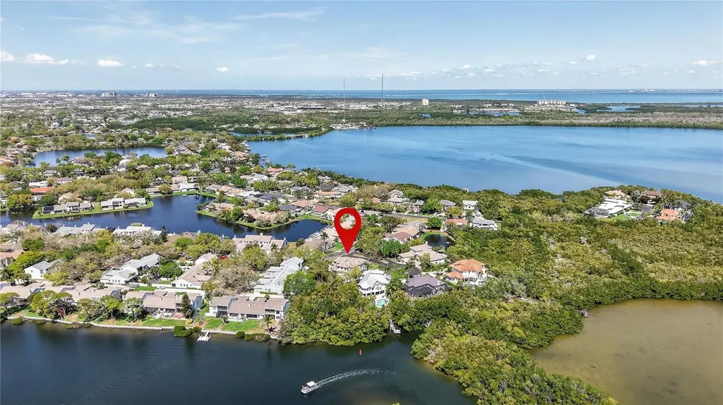 1100 Tortuga Circle NE St Petersburg FL 33702