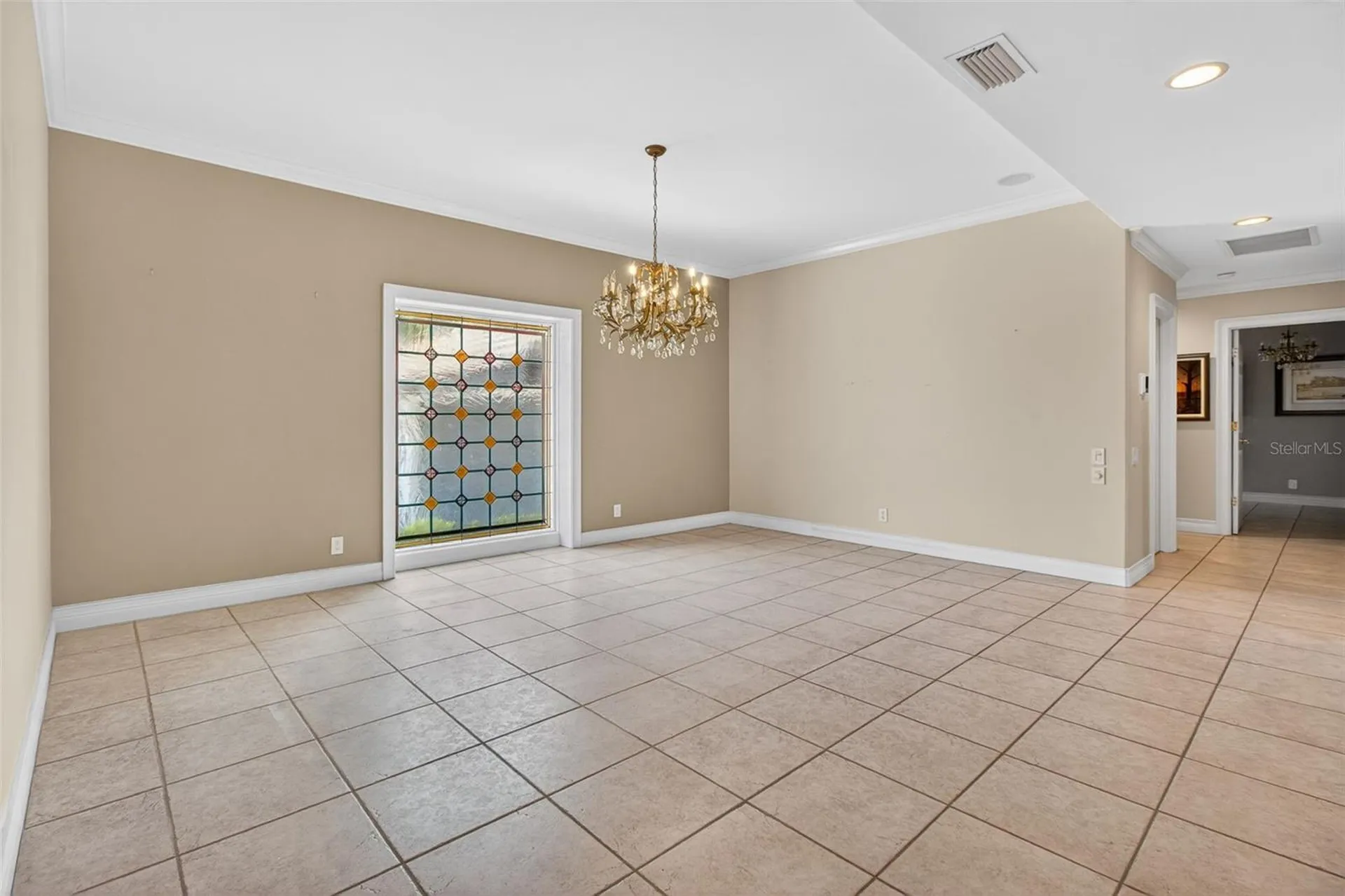 1100 Tortuga Circle NE St Petersburg FL 33702