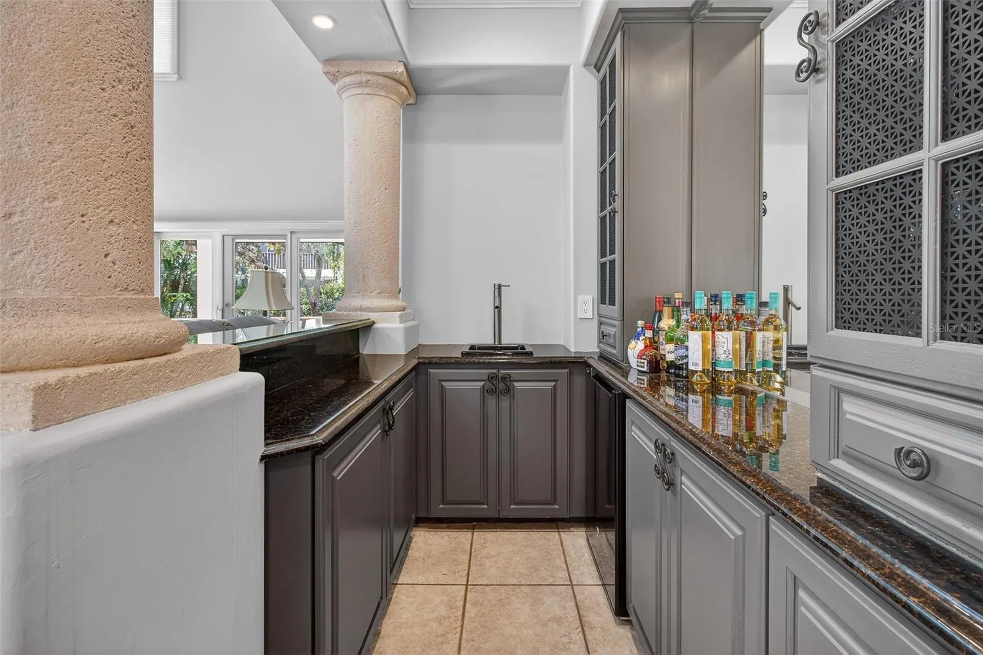 1100 Tortuga Circle NE St Petersburg FL 33702