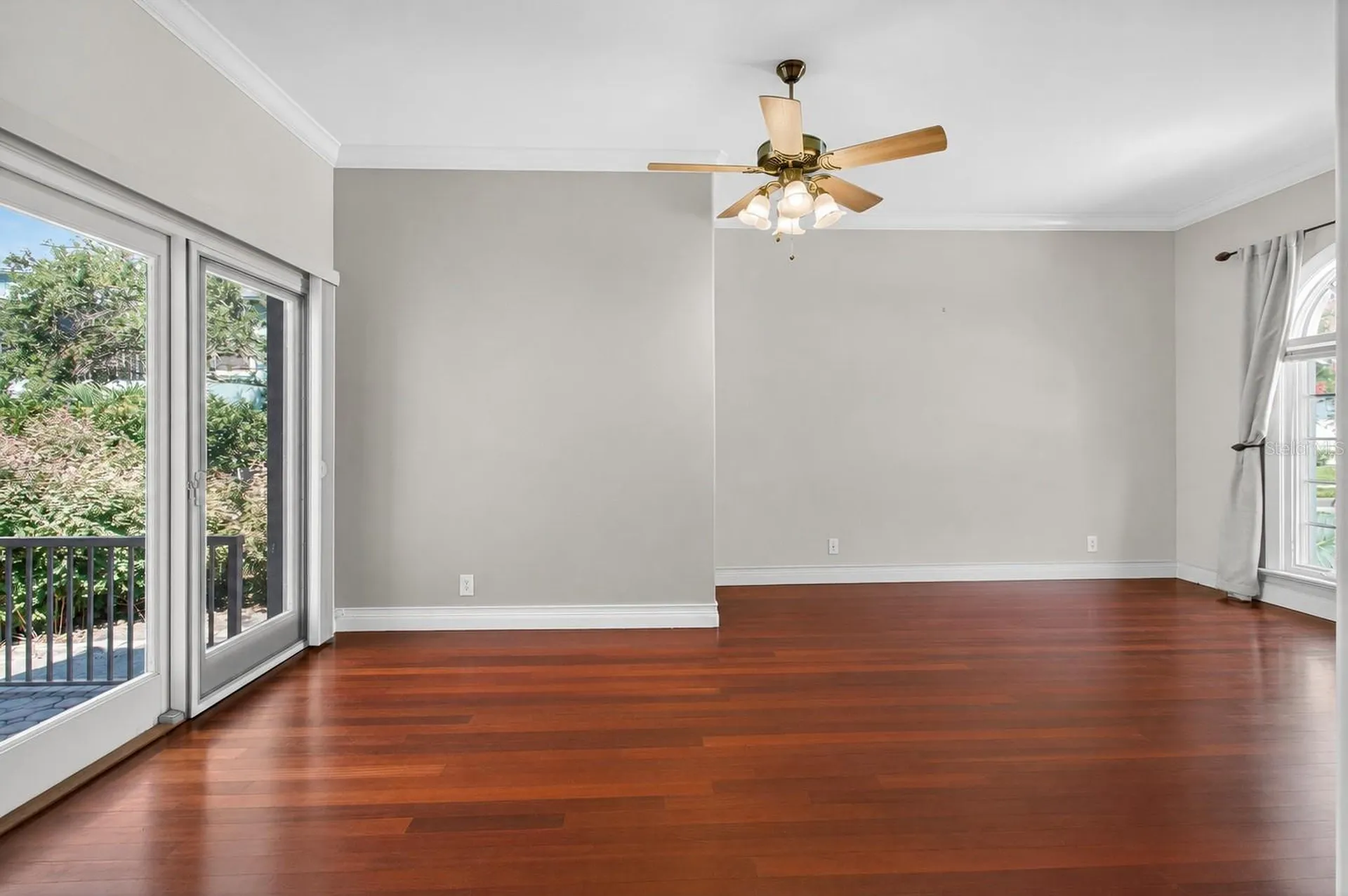 1100 Tortuga Circle NE St Petersburg FL 33702