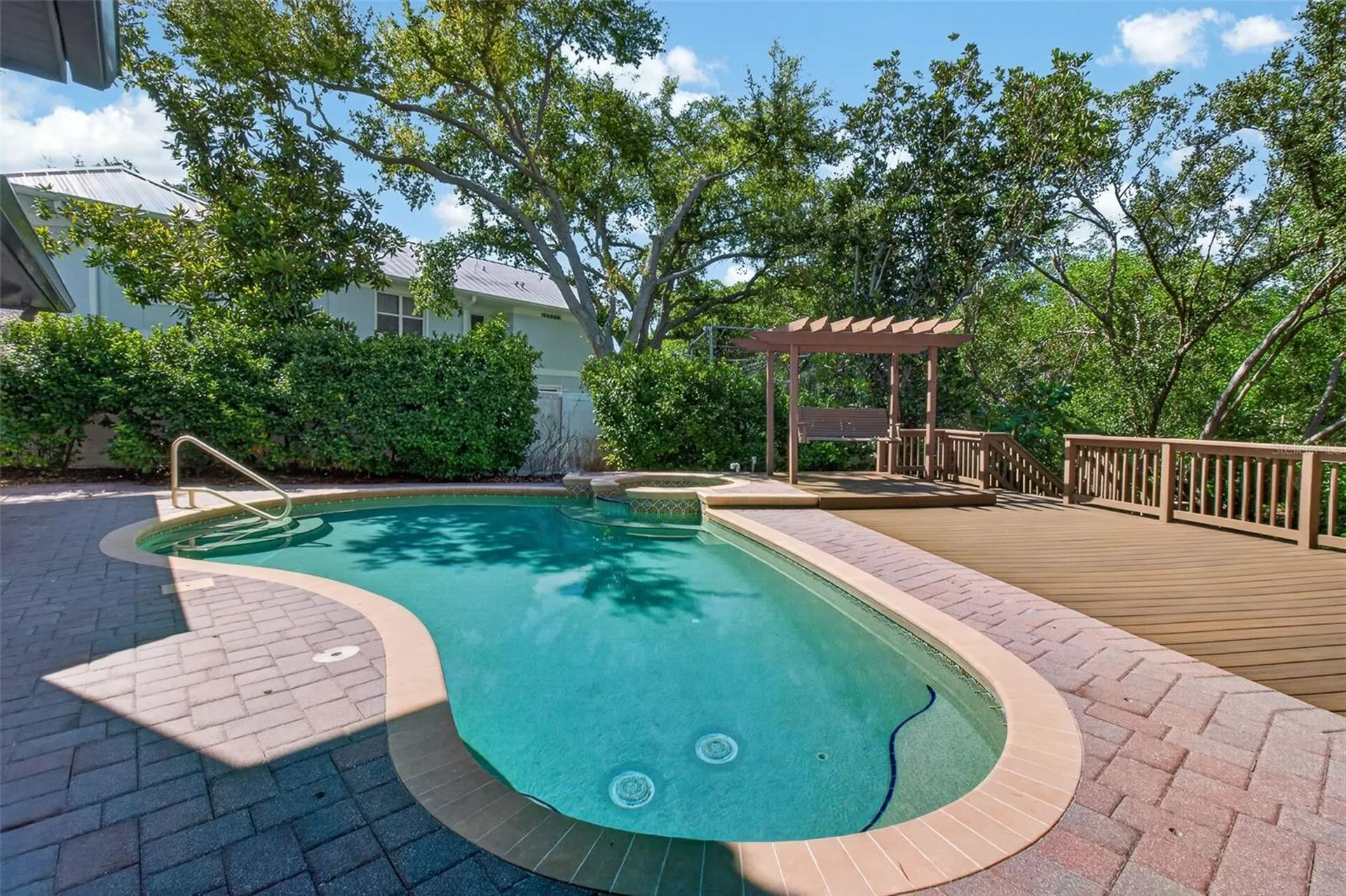 1100 Tortuga Circle NE St Petersburg FL 33702