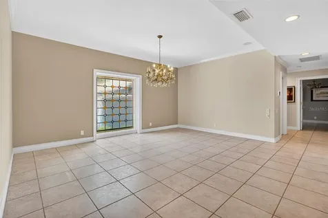 1100 Tortuga Circle NE St Petersburg FL 33702