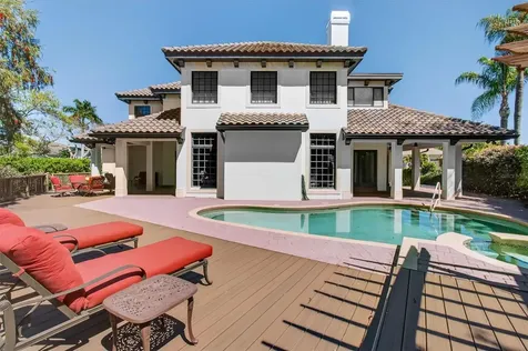 1100 Tortuga Circle NE St Petersburg FL 33702