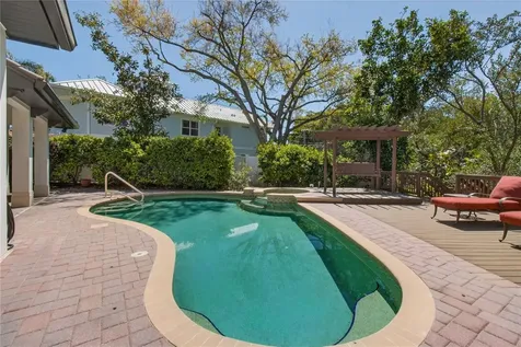 1100 Tortuga Circle NE St Petersburg FL 33702