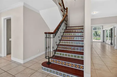1100 Tortuga Circle NE St Petersburg FL 33702