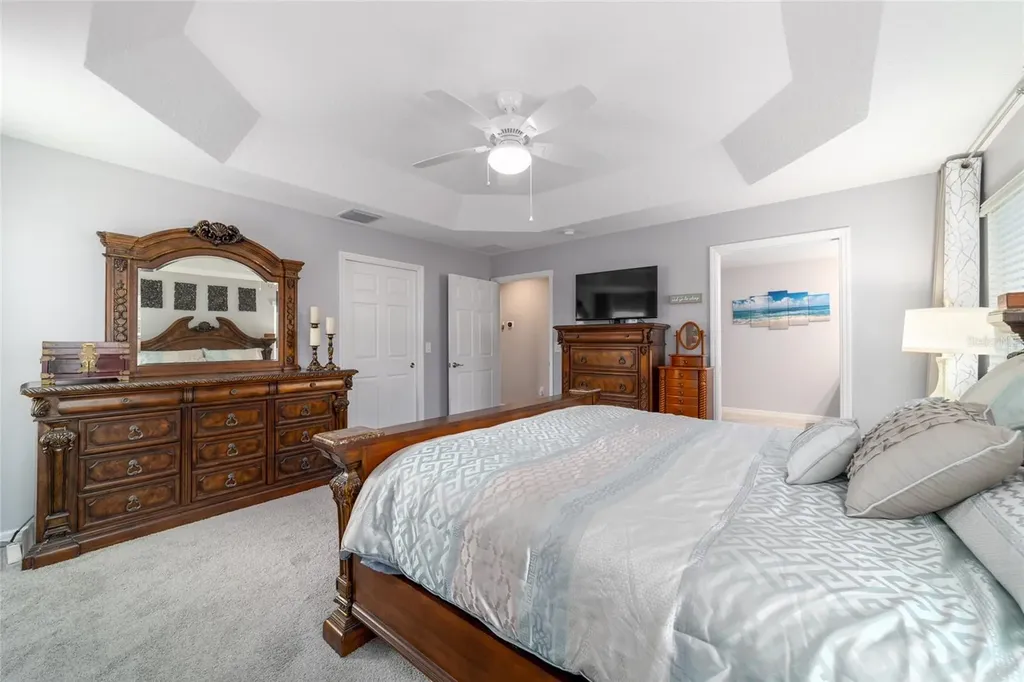 1194 Mcdonough Place The Villages FL 32163