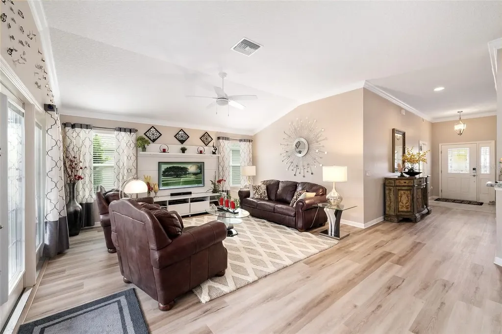 1194 Mcdonough Place The Villages FL 32163