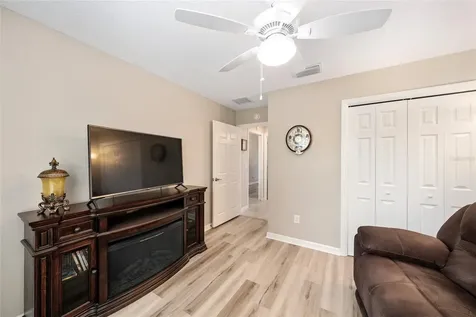 1194 Mcdonough Place The Villages FL 32163