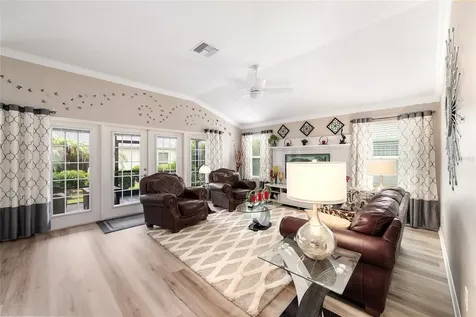 1194 Mcdonough Place The Villages FL 32163