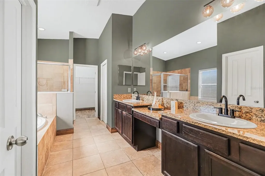 12324 Loopback Drive San Antonio FL 33576