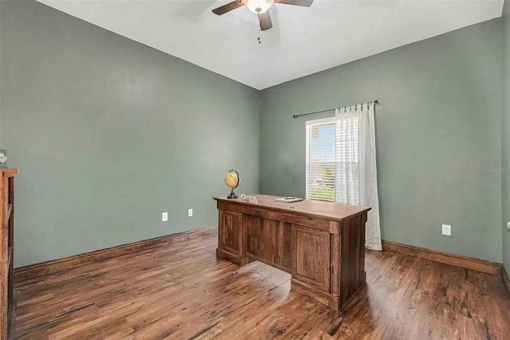 12324 Loopback Drive San Antonio FL 33576