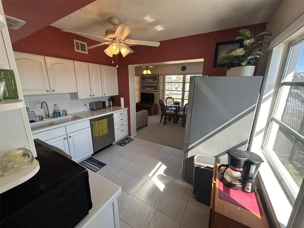 2428 Columbia Drive Clearwater FL 33763