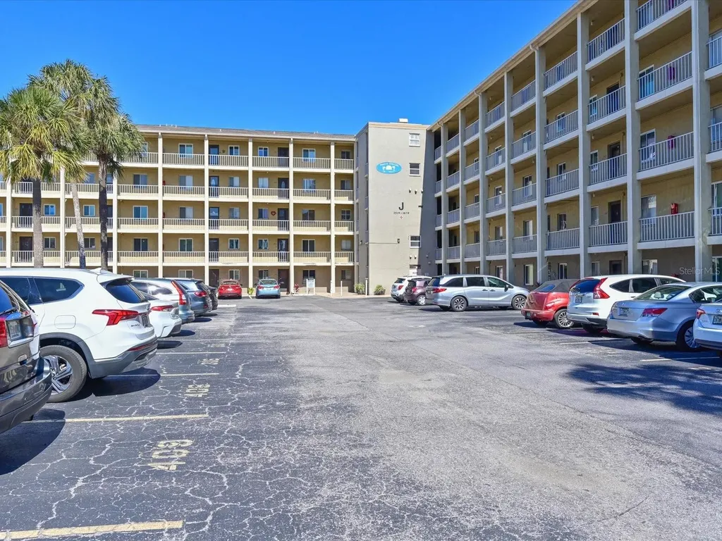3563 Lake Bayshore Drive Bradenton FL 34205
