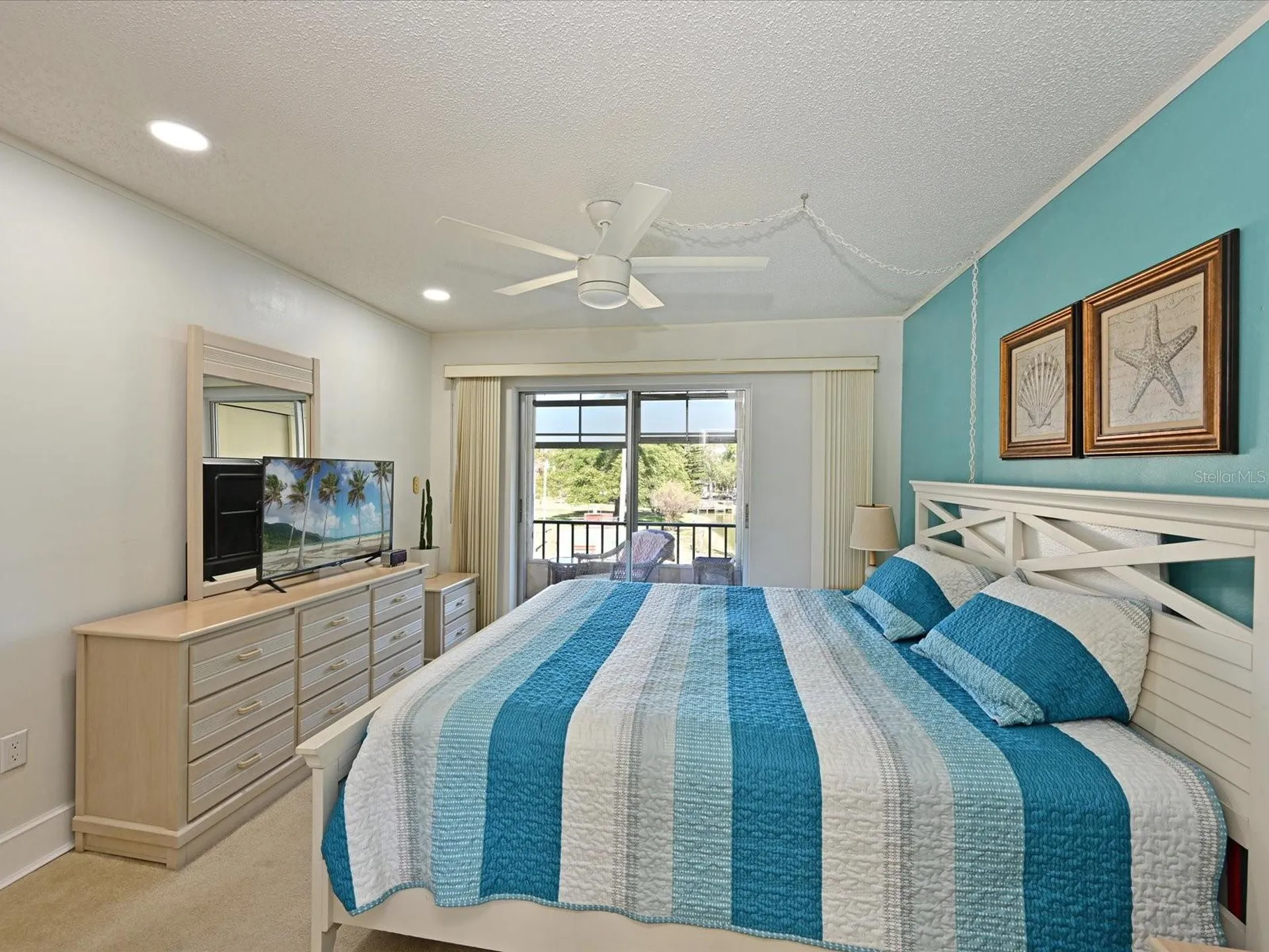 3563 Lake Bayshore Drive Bradenton FL 34205