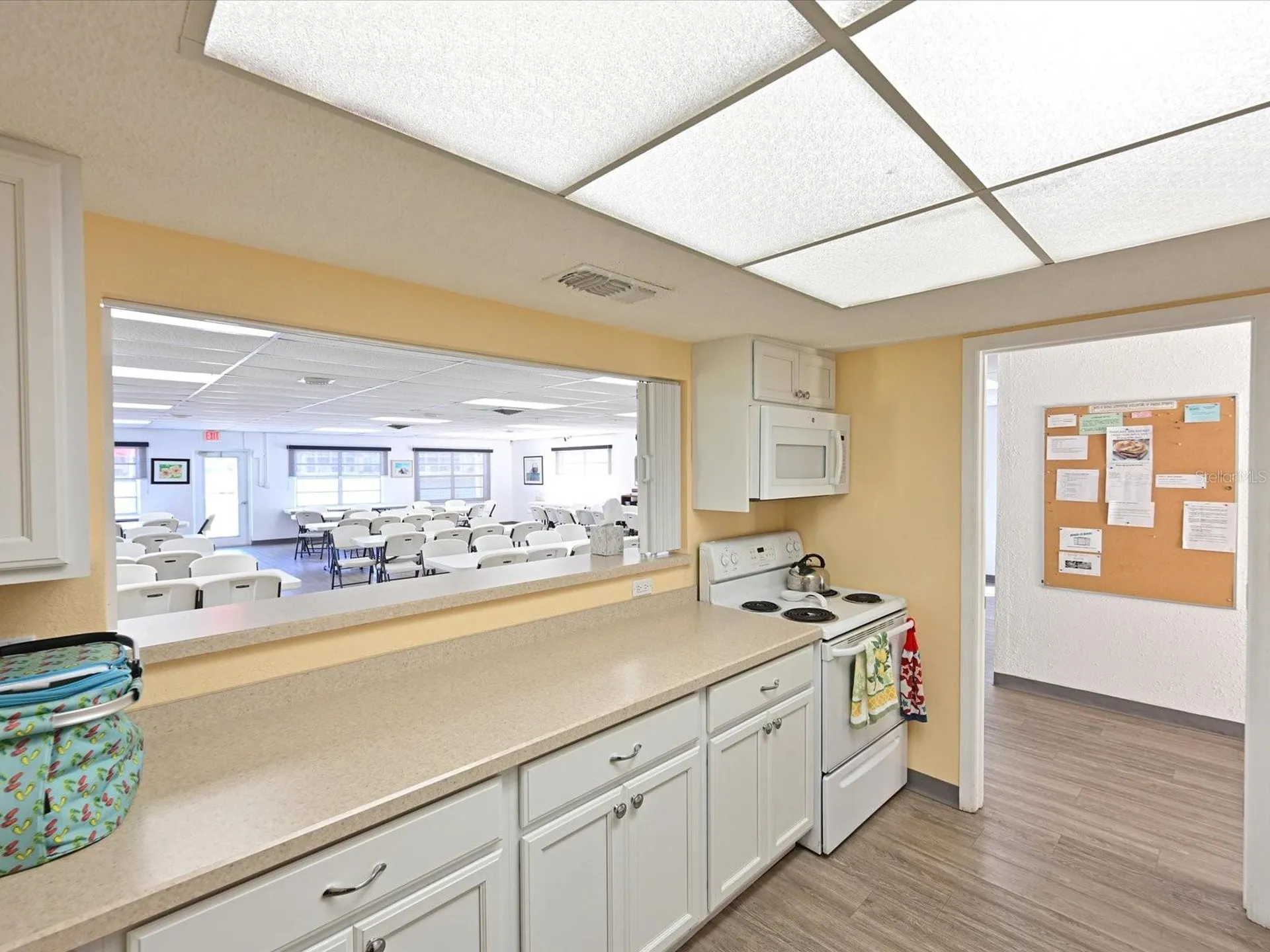 3563 Lake Bayshore Drive Bradenton FL 34205