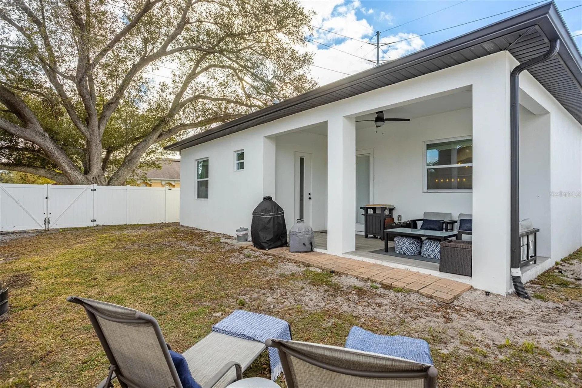 3301 W Dewey Street Tampa FL 33607