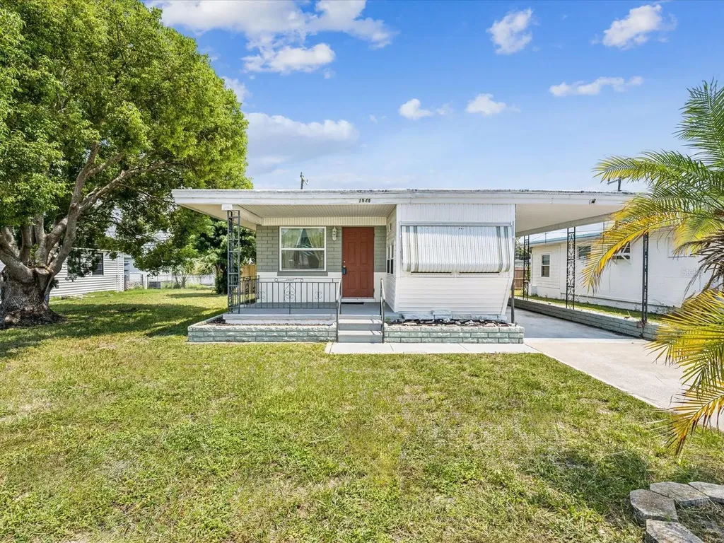 1940 Shady Cove Drive Holiday FL 34691