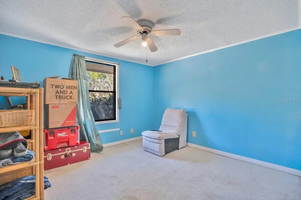 425 Scooter Point Geneva FL 32732