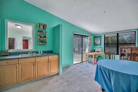 425 Scooter Point Geneva FL 32732