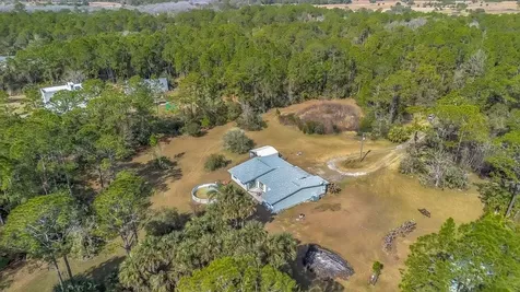 425 Scooter Point Geneva FL 32732