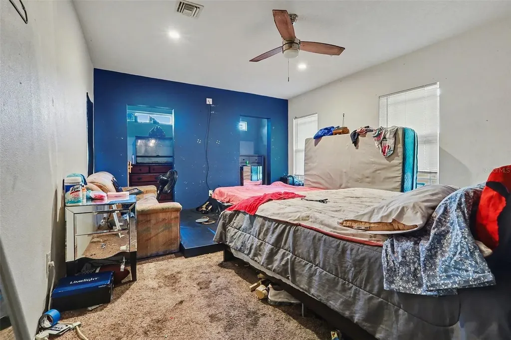 1054 State Road 60 E Lake Wales FL 33853