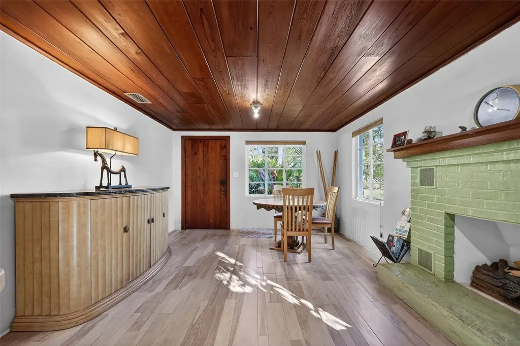 2612 Mulberry Terrace Sarasota FL 34239