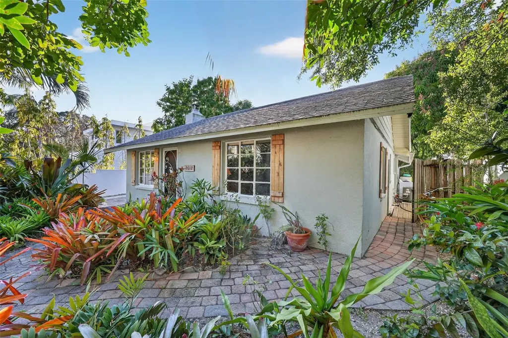 2612 Mulberry Terrace Sarasota FL 34239
