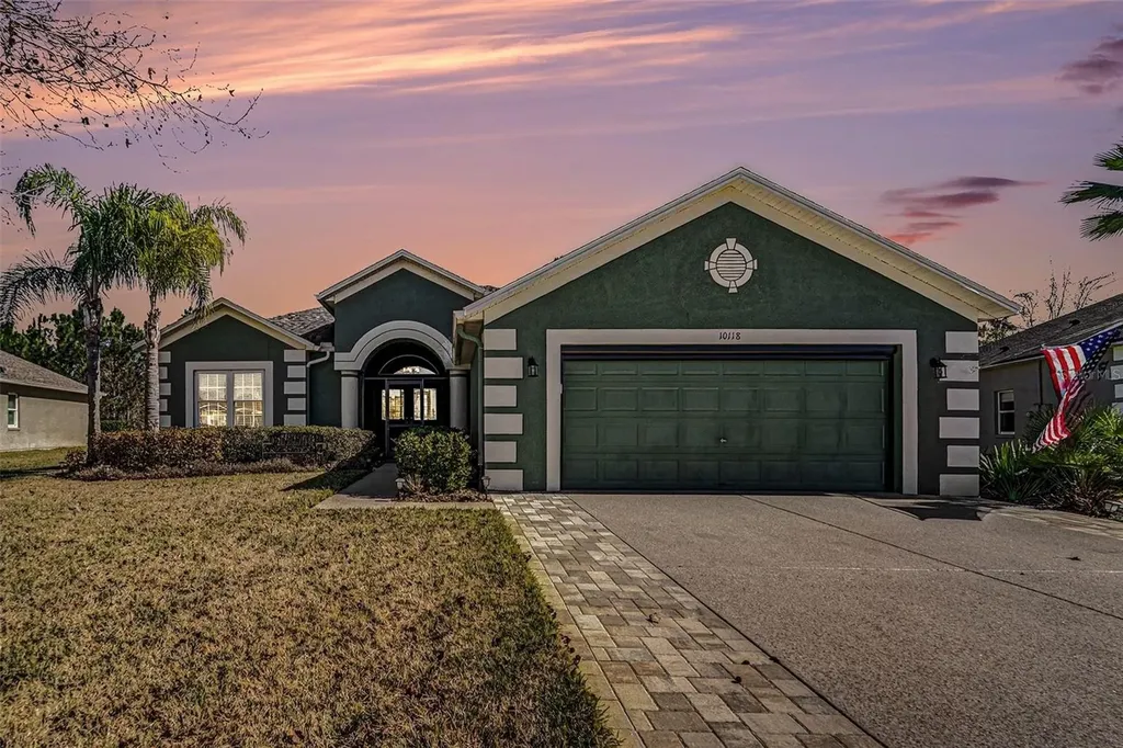 10118 Cleghorn Drive San Antonio FL 33576