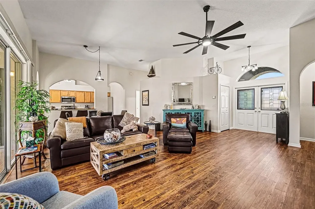 10118 Cleghorn Drive San Antonio FL 33576
