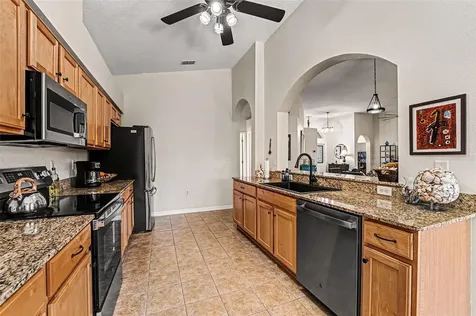 10118 Cleghorn Drive San Antonio FL 33576