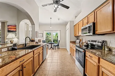 10118 Cleghorn Drive San Antonio FL 33576