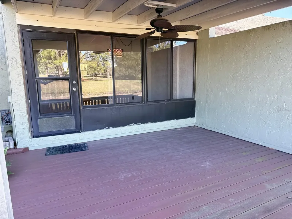13516 Palmwood Lane Tampa FL 33618