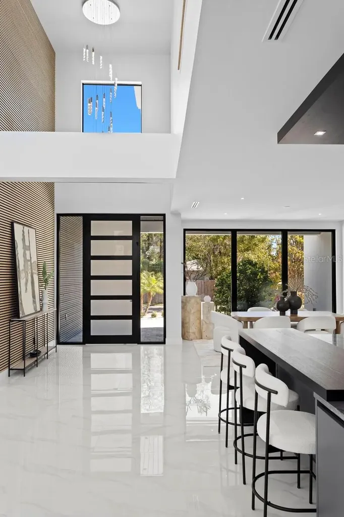 2089 Arlington Street Sarasota FL 34239