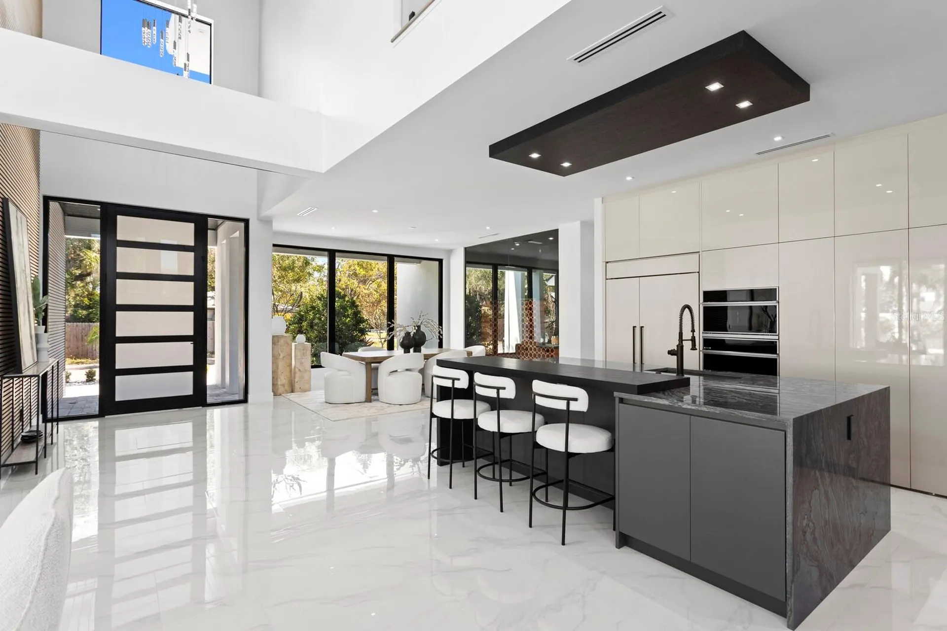 2089 Arlington Street Sarasota FL 34239