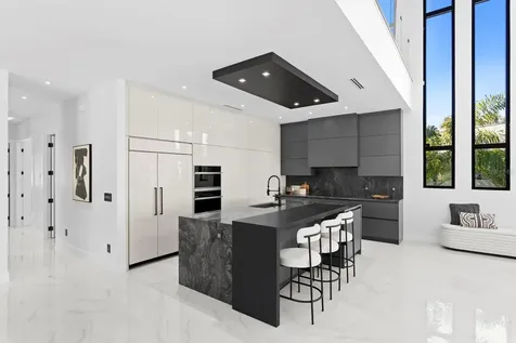 2089 Arlington Street Sarasota FL 34239