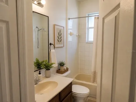2604 Lutza Way Kissimmee FL 34746