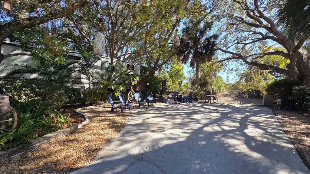 174 Appaloosa Trail River Ranch FL 33867