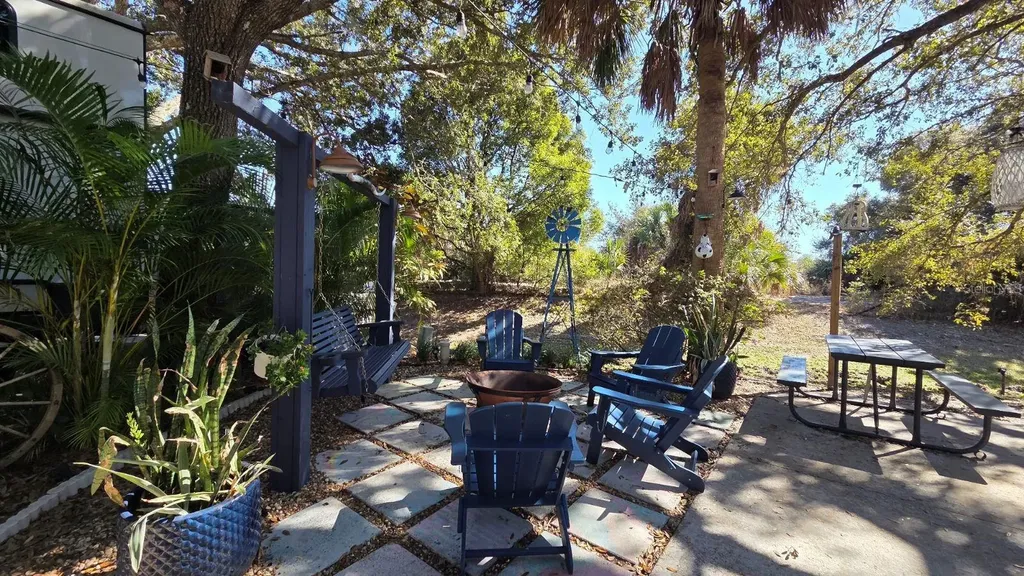 174 Appaloosa Trail River Ranch FL 33867
